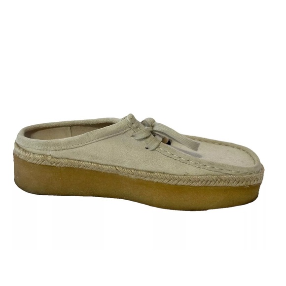 Clarks Wallabees Womens Platform Mule Suede Shoe Size 8 Cream Lace Up Bead Boho - Picture 9 of 16
